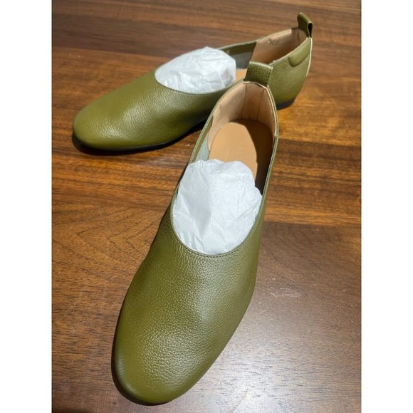 Everlane The Italian Leather Day Glove in Birch Womens Shoes Loafer Ballet Flats - Picture 6 of 11